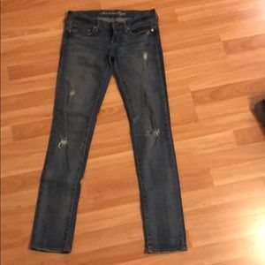American Eagle Medium Wash Skinny Jeans